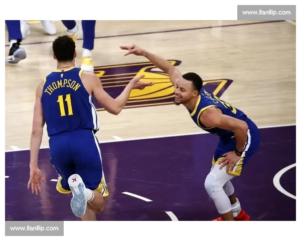 库里盲猜 2K26 数值：猜中总评却栽在三分上